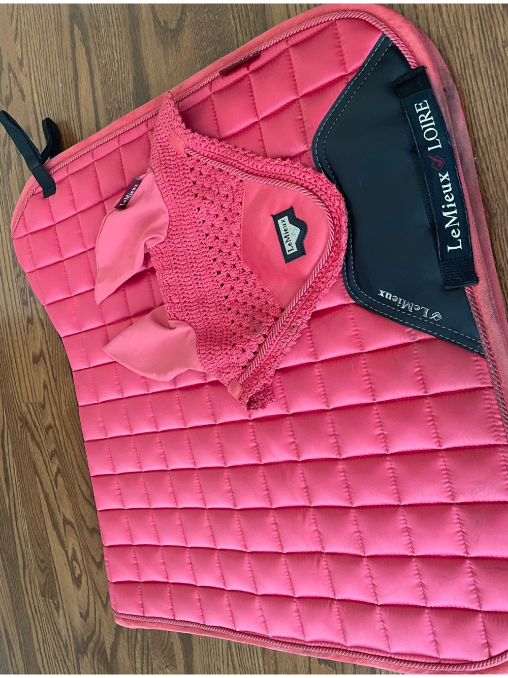 Hot Pink LeMieux Dressage Saddle Pad Set